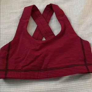 Lulu lemon sports bra